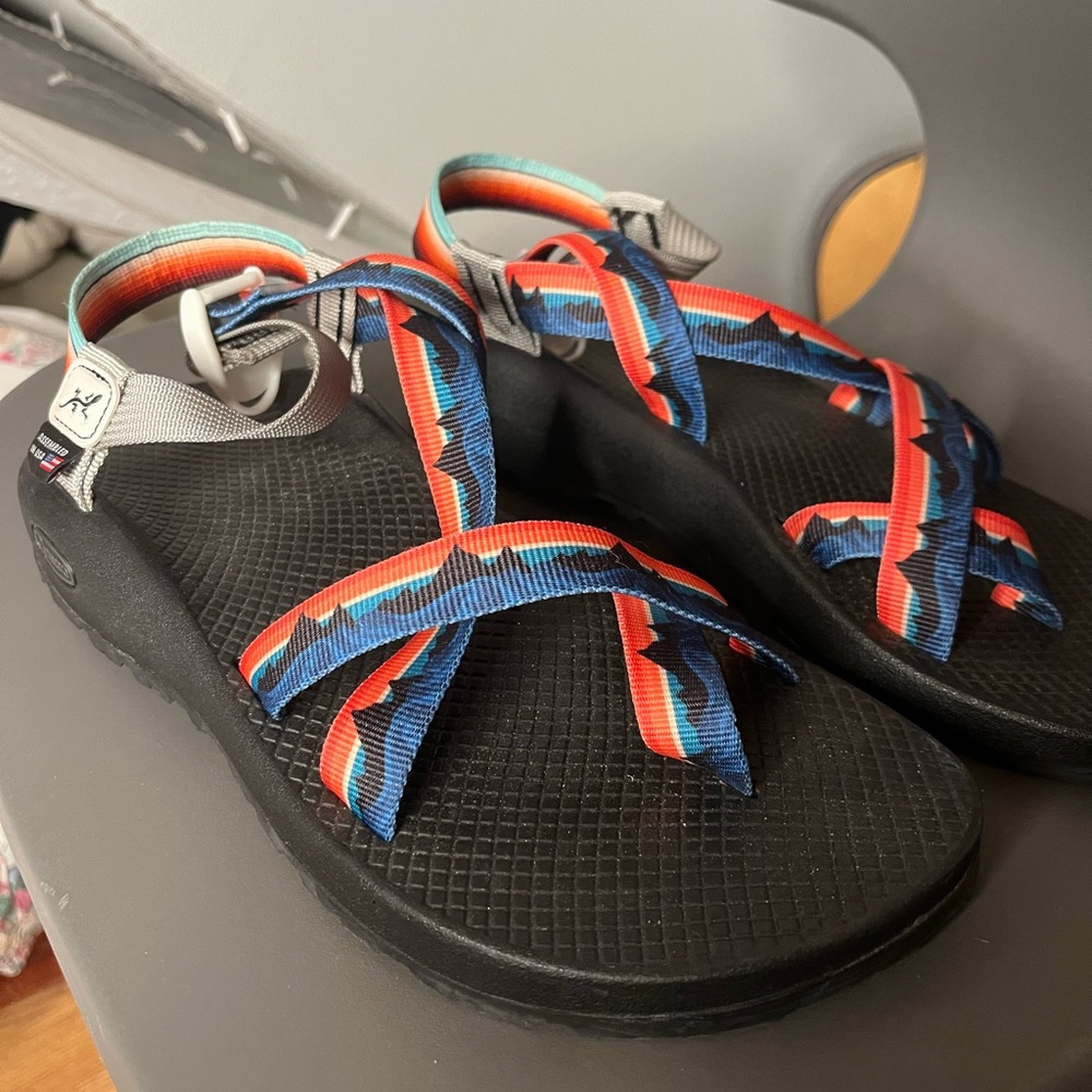 Chacos - Picture 2 of 4
